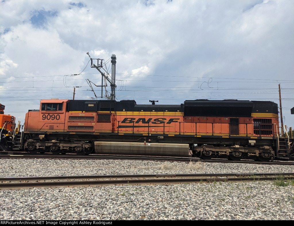 BNSF 9090